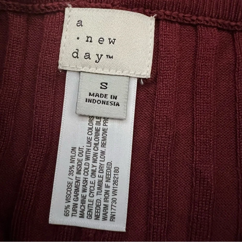 NWT a new day Ribbed Midi Skirt - Burgundy S - Picture 5 of 5